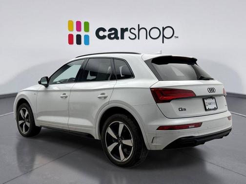 2022 Audi Q5 45 S line Premium Plus