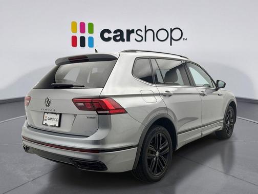 2022 Volkswagen Tiguan 2.0T SE R-Line Black 4MOTION