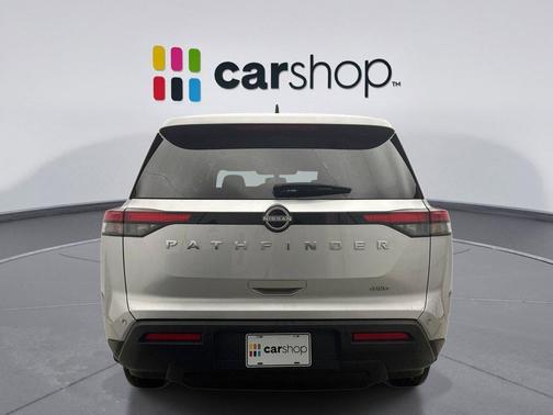 2024 Nissan Pathfinder S 4WD