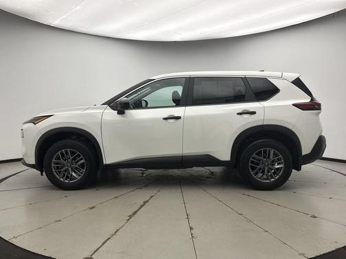 Glacier White 2023 Nissan Rogue S
