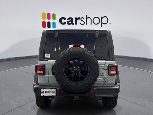 2024 Jeep Wrangler Willys