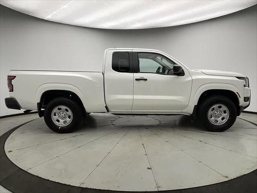 2025 Nissan Frontier S