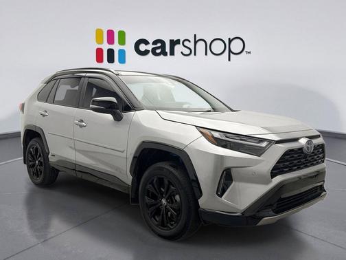 2024 Toyota RAV4 Hybrid SE