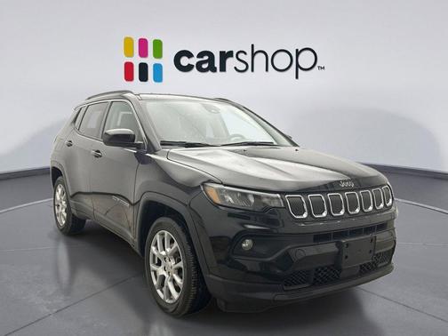 2022 Jeep Compass Latitude Lux