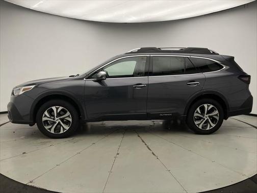 2022 Subaru Outback Touring XT