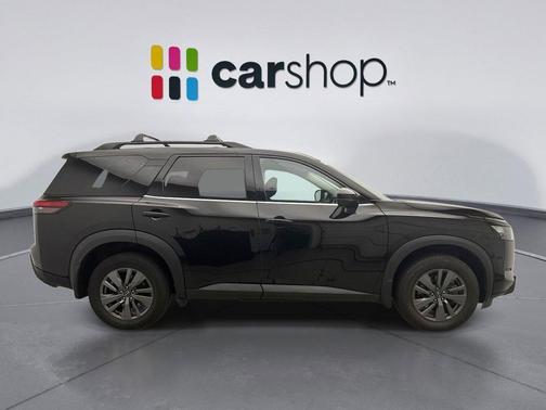 Super Black 2024 Nissan Pathfinder SV 4WD