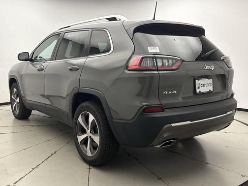 Sting-Gray Clearcoat 2021 Jeep Cherokee Limited