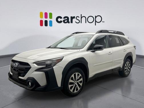 Crystal White Pearl 2025 Subaru Outback Premium