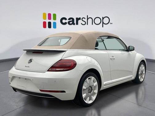2019 Volkswagen Beetle 2.0T SE