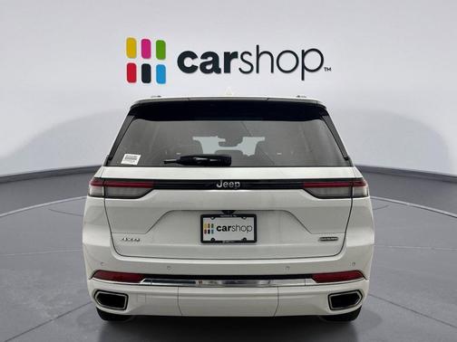 2022 Jeep Grand Cherokee Overland