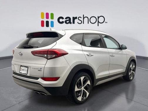 Molten Silver 2017 Hyundai TUCSON Limited