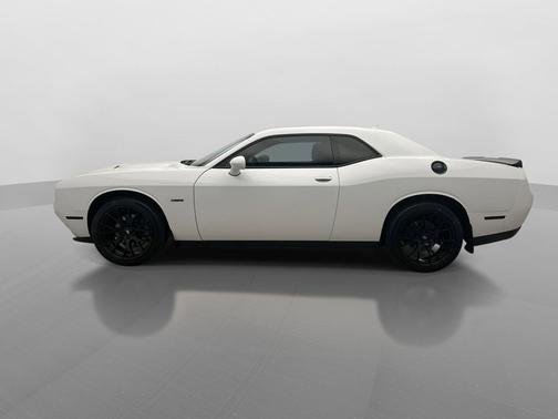 White Knuckle Clearcoat 2018 Dodge Challenger R/T