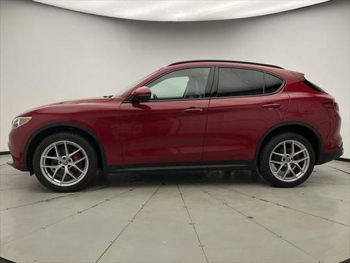2019 Alfa Romeo Stelvio Sport