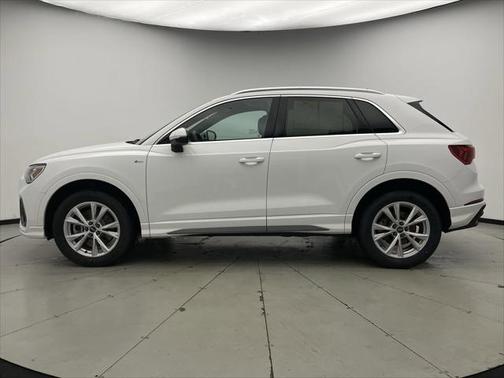 2024 Audi Q3 Premium 45 TFSI S line quattro Tiptronic