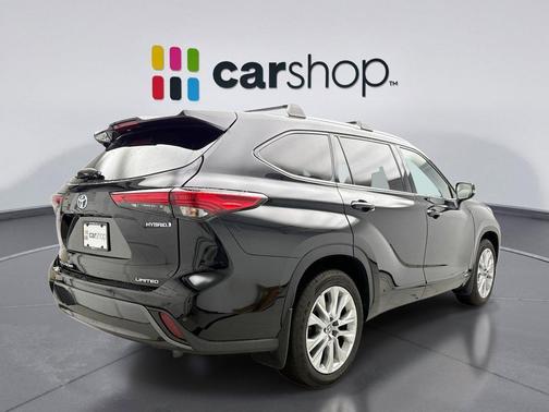 2022 Toyota Highlander Hybrid Limited