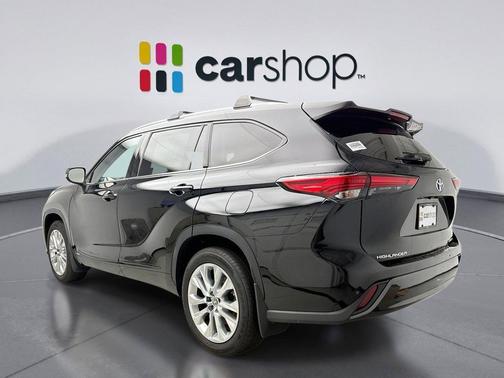 2022 Toyota Highlander Hybrid Limited
