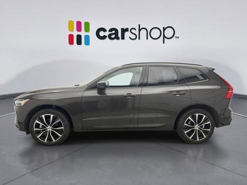 Platinum Gray 2025 Volvo XC60 B5 Plus