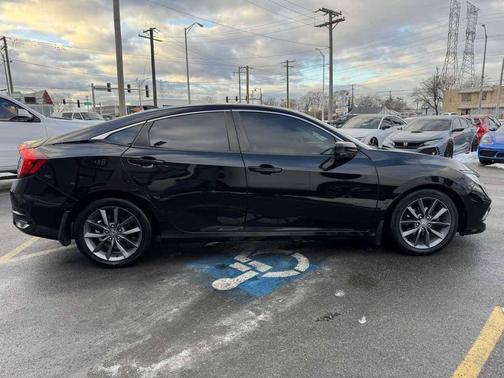 2019 Honda Civic EX