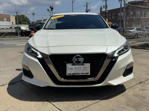 2020 Nissan Altima SR FWD