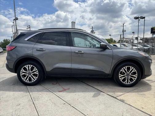 2021 Ford Escape SEL