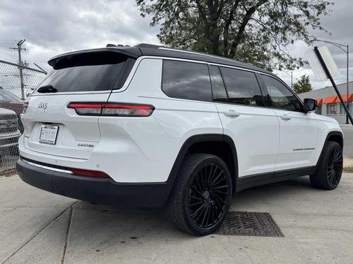 2022 Jeep Grand Cherokee L Limited