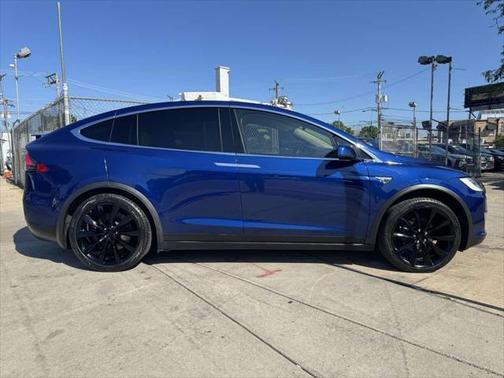 2016 Tesla Model X 90D