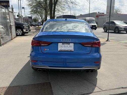 Ara Blue Crystal Effect 2018 Audi S3 2.0T Premium Plus