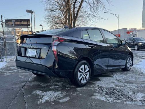 2016 Toyota Prius Four