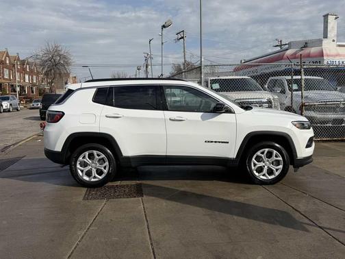 2024 Jeep Compass Latitude