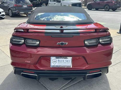 2022 Chevrolet Camaro RWD Convertible LT1