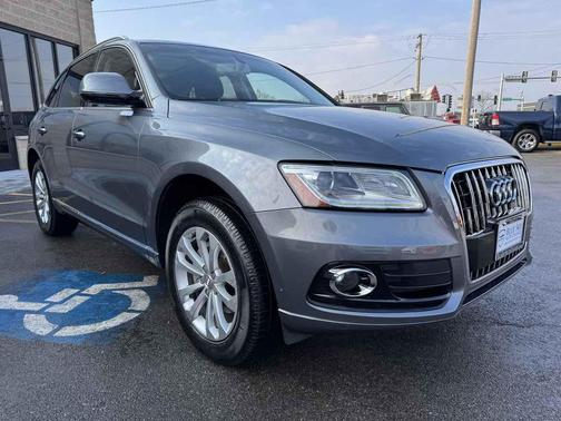 2017 Audi Q5 2.0T Premium