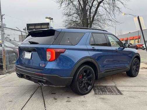 2020 Ford Explorer ST