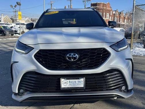 2022 Toyota Highlander XSE