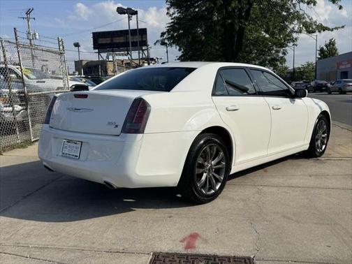 2014 Chrysler 300 S