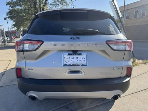 2021 Ford Escape SE