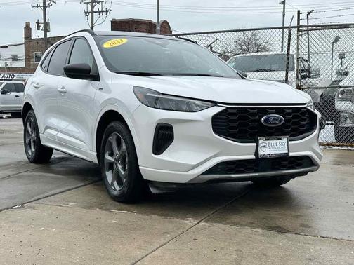 2023 Ford Escape ST-Line