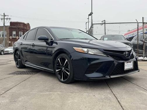 2019 Toyota Camry XSE