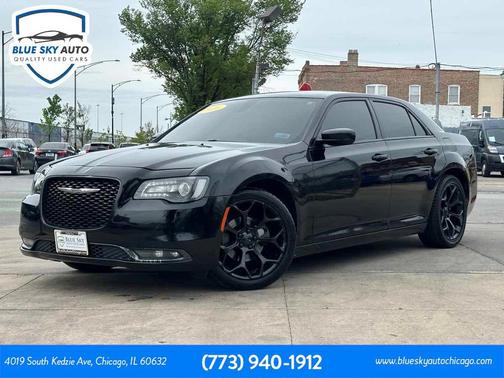Gloss Black 2016 Chrysler 300 S