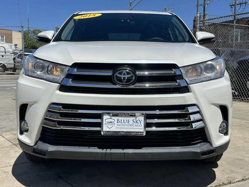 Blizzard Pearl 2018 Toyota Highlander LE Plus
