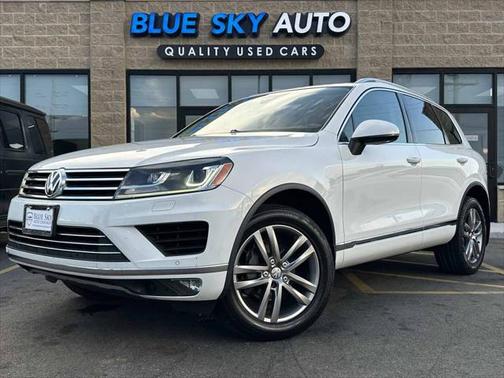 2016 Volkswagen Touareg VR6 Lux