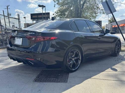2018 Alfa Romeo Giulia Ti Sport
