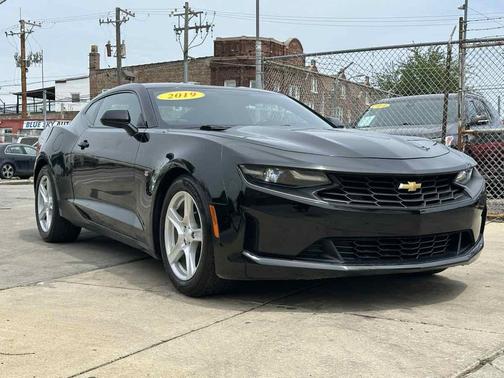 Black 2019 Chevrolet Camaro 1LT