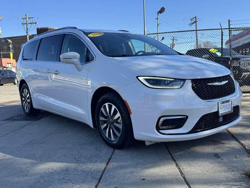 2021 Chrysler Pacifica Hybrid Touring L