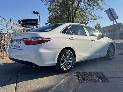2015 Toyota Camry SE