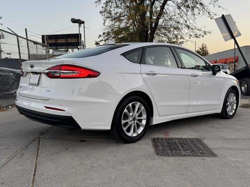 2019 Ford Fusion SE