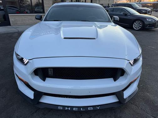 2016 Ford Shelby GT350 Base
