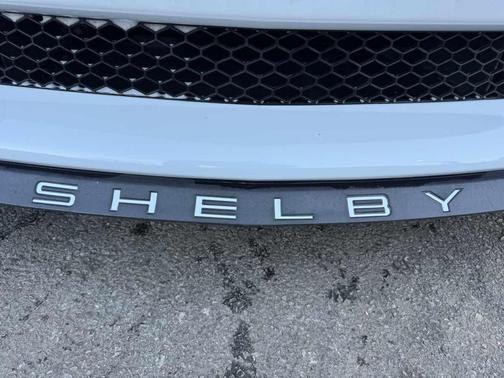 2016 Ford Shelby GT350 Base