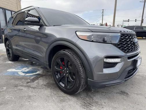 2022 Ford Explorer ST