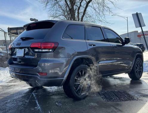 2021 Jeep Grand Cherokee Laredo