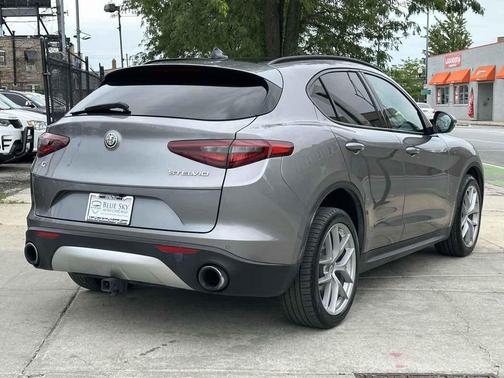 Stromboli Gray Metallic 2018 Alfa Romeo Stelvio Ti Sport